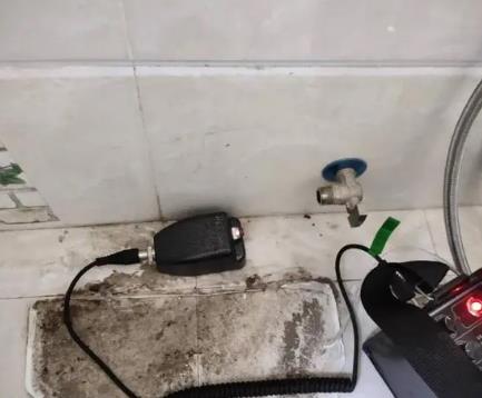 防城港屋顶漏水维修公司分享下卫生间漏水的危害及解决方法